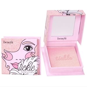 Benefit Cosmetics Tickle Powder Highlighter - golden pink, Size 0.28 oz. BNIB